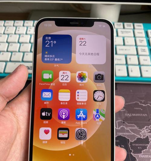 iPhone双卡设置详解（在哪里找到iPhone双卡设置功能，帮您实现双号码无忧使用）