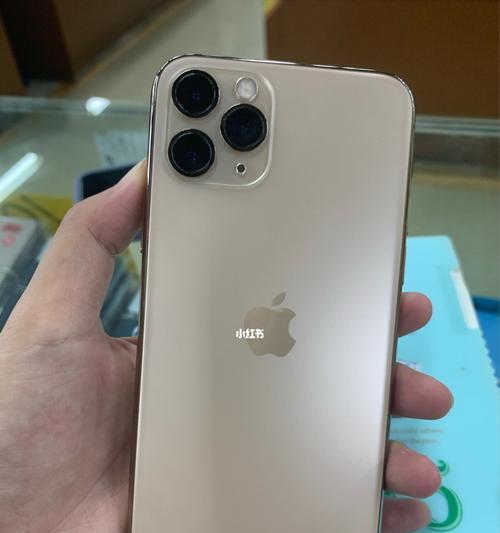 iPhone11发热降温大揭秘（实用步骤帮你轻松解决iPhone11过热问题）