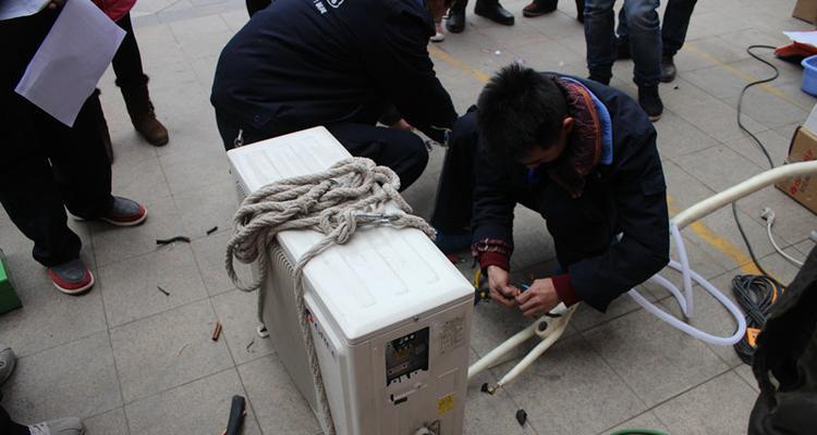 以空调加氟为什么要排气（空调加氟排气的原因及重要性）