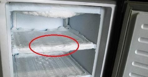 冰箱洗了之后不制冷的原因及解决方法（为什么冰箱洗了之后会失去制冷效果）