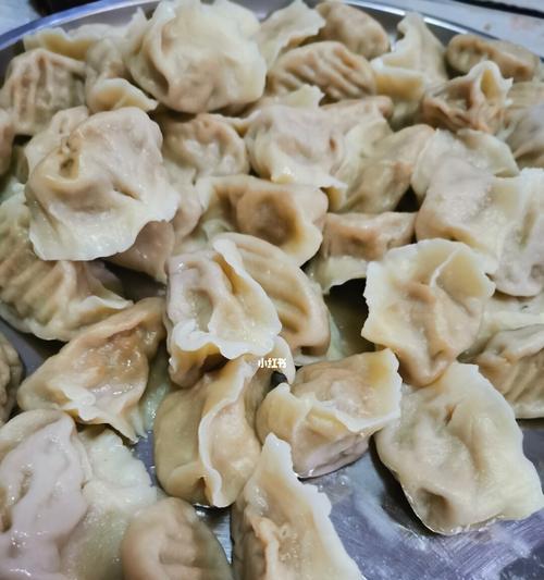 冬至食饺子的传统习俗（探寻冬至食饺子的历史渊源和文化意义）