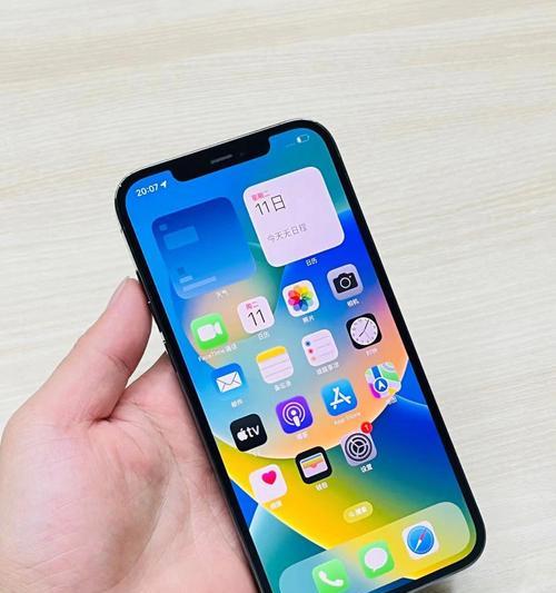 iPhone 12 Pro的尺寸是多少？长度和宽度具体多少厘米？